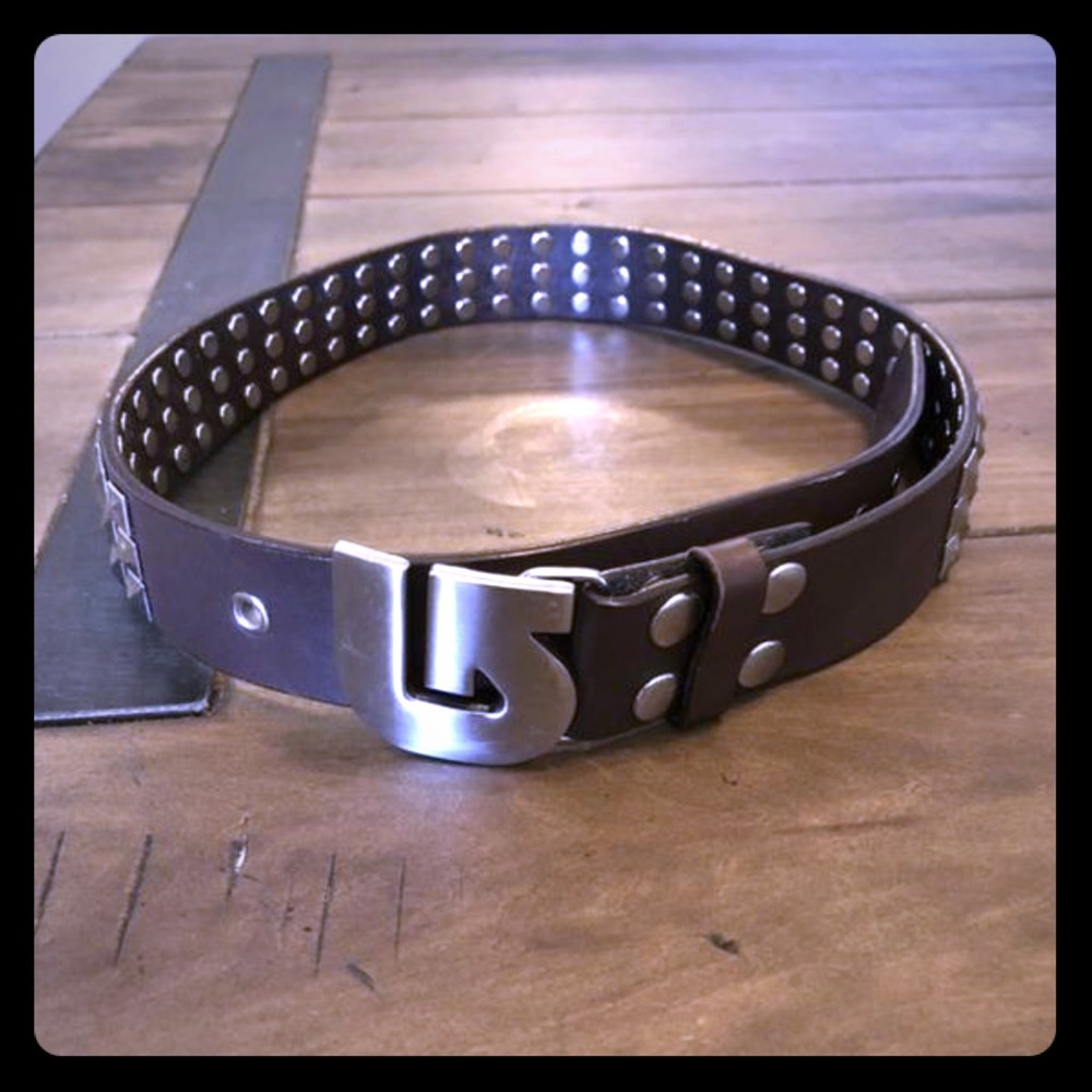Burton belt (medium)